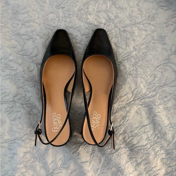 Franco Sarto Sling Back Kitten Heel, size 10 - Picture 4 of 4